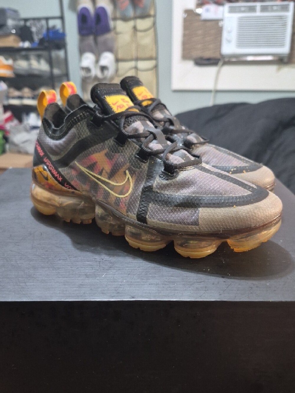 Nike Wmns Air VaporMax 2019 SE 'Floral' Womens 8.5 EUC - Picture 3 of 10